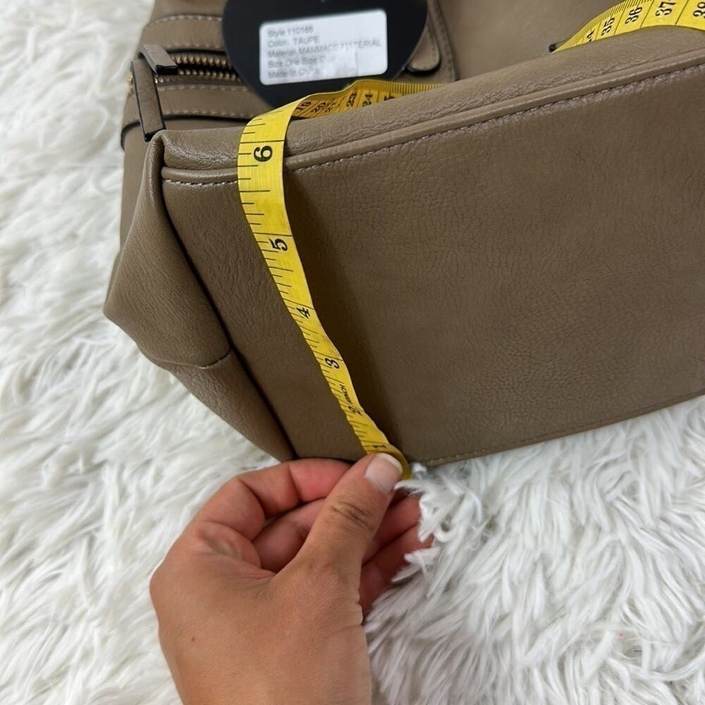 NWT Vegan Leather Convertible Bag - Picture 11 of 11